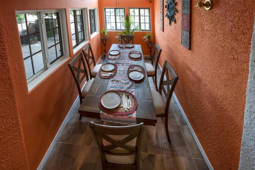The Triple Palms Villa Kingman Exterior photo